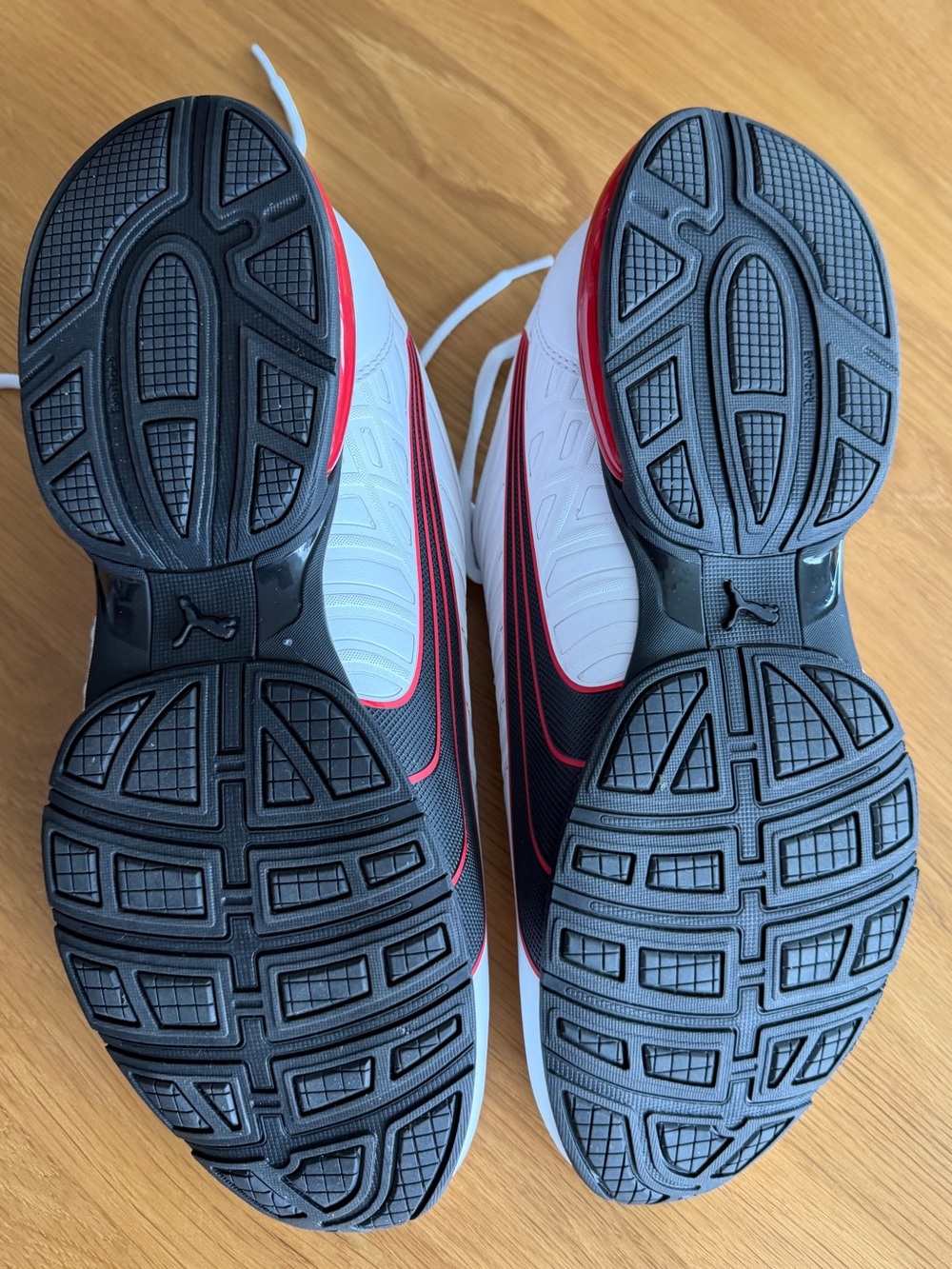 Puma Voltaic Evo Fast Men's Athletic Sneakers - Picture 5 of 12